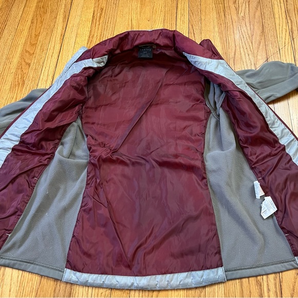Oakley Small Women Full Zip Gray Packable Puffer Coat Jacket - Picture 5 of 8
